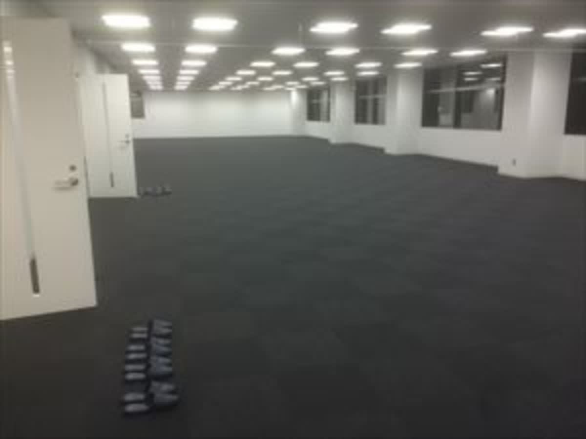 v20250917150804/fresh/building/J00100402005_15
