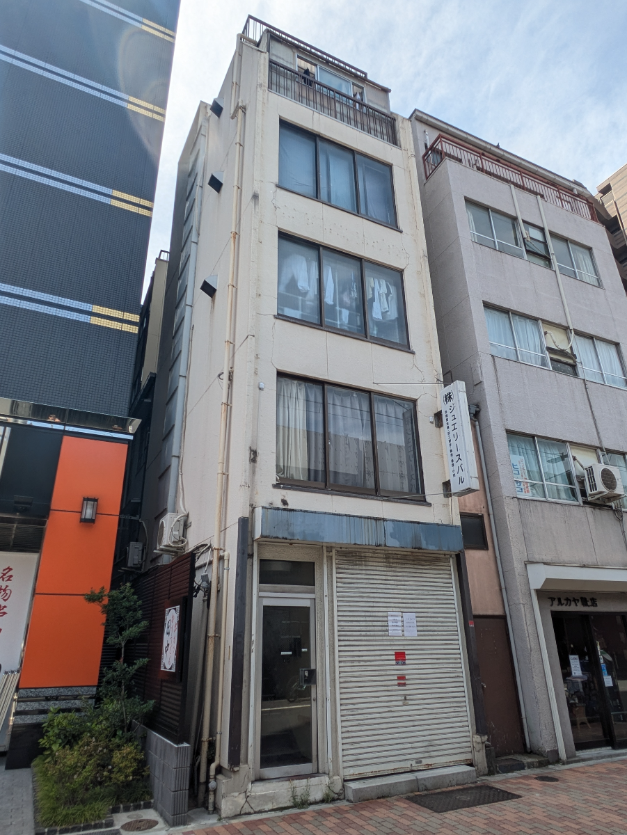 v20250917150804/fresh/building/J00100417983_6