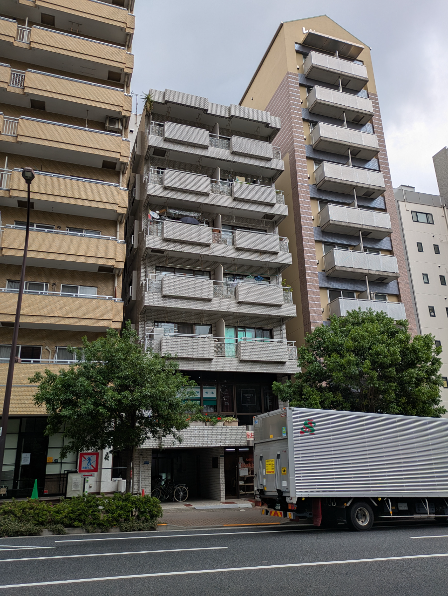 v20250917150804/fresh/building/J00100418575_1