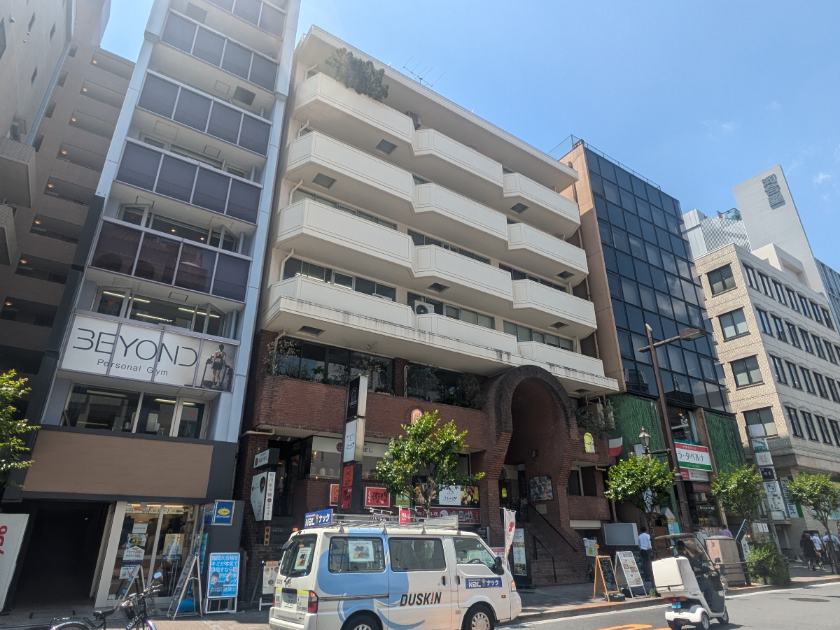 v20250918150711/fresh/building/J00100357394_6