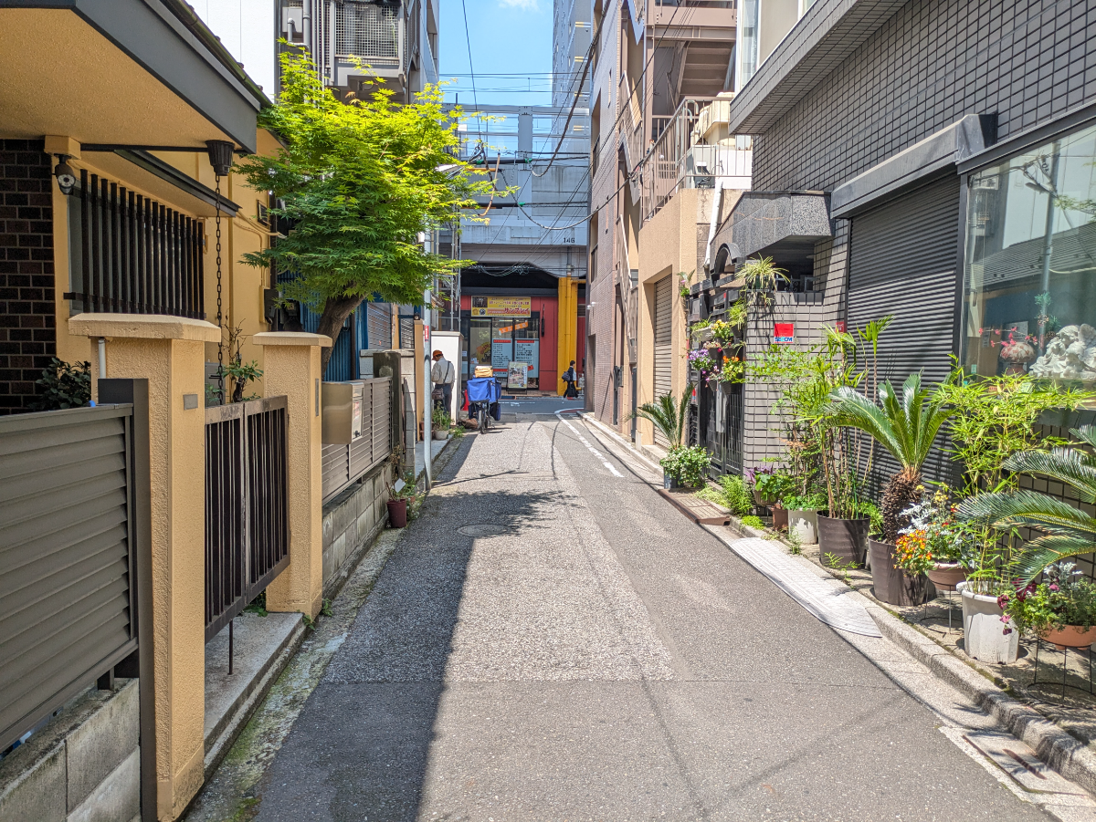v20250918150711/fresh/building/J00100363977_7