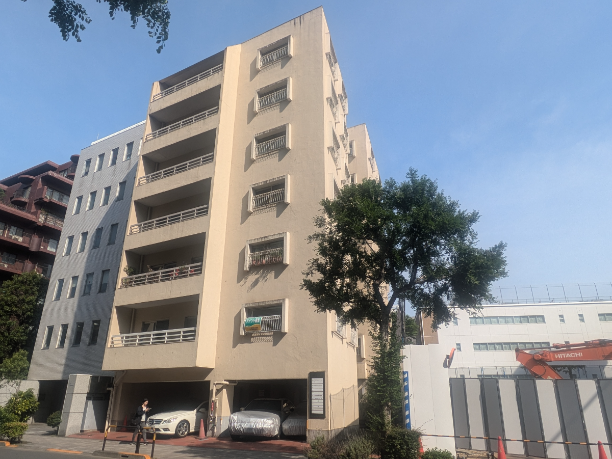 v20250918150711/fresh/building/J00100373724_5