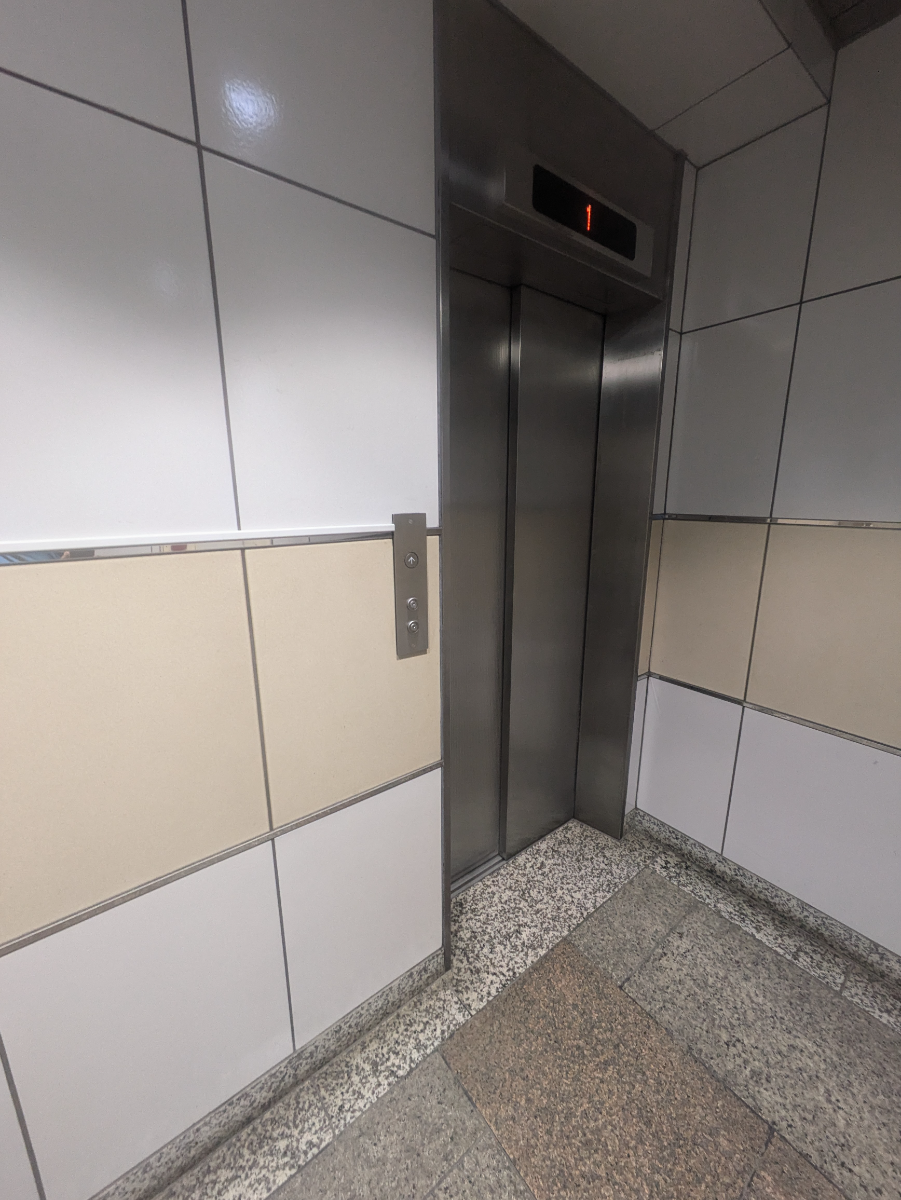 v20250918150711/fresh/building/J00100383582_4