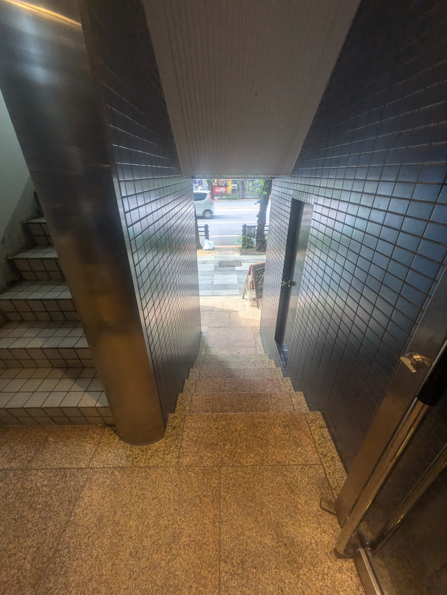 v20250918150711/fresh/building/J00100384129_15