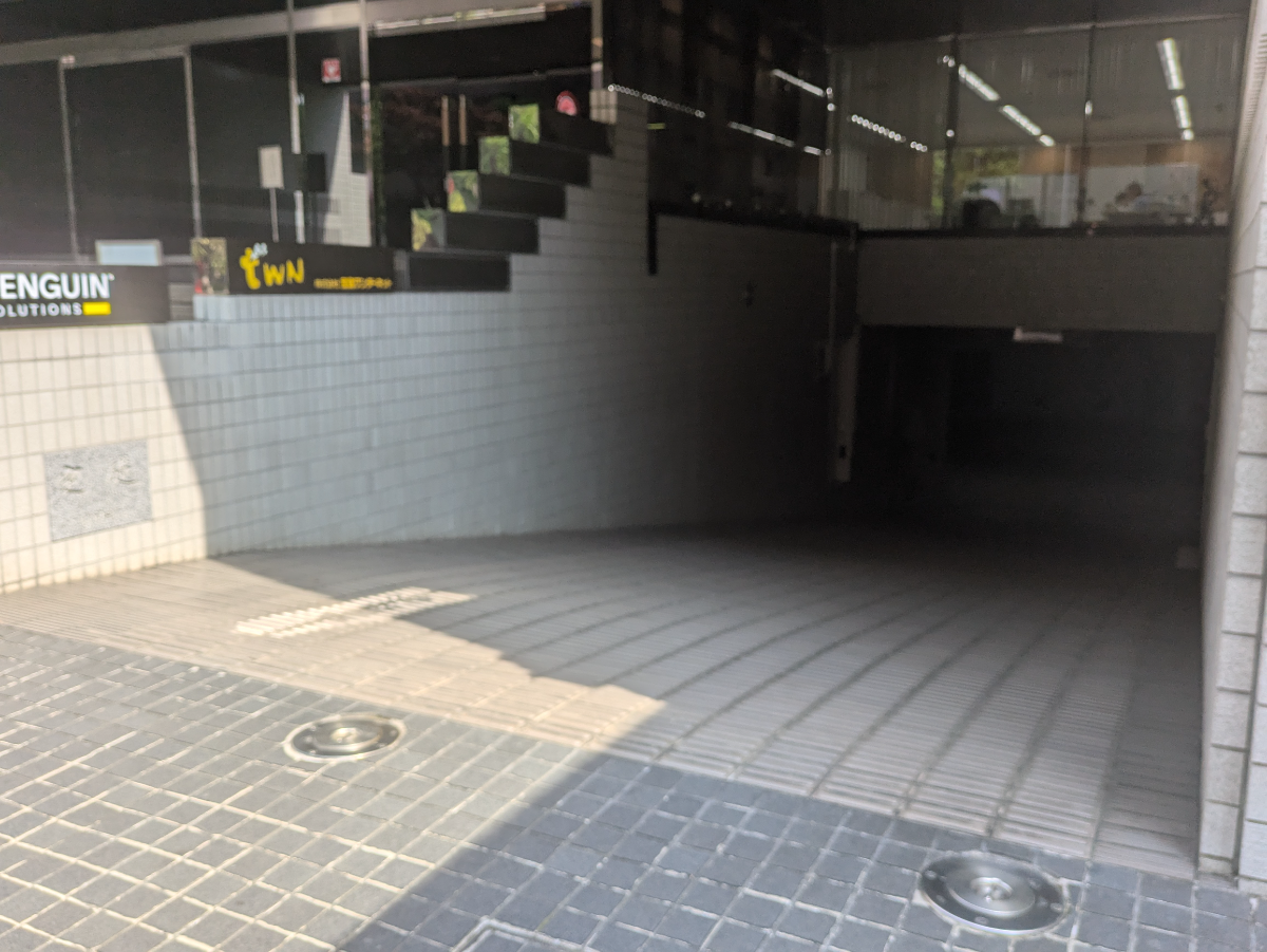 v20250918150711/fresh/building/J00100390688_7