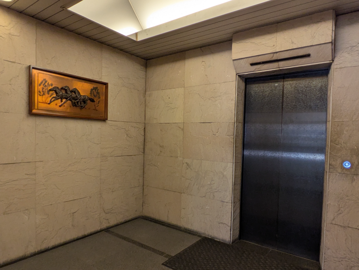 v20250918150711/fresh/building/J00100392470_19