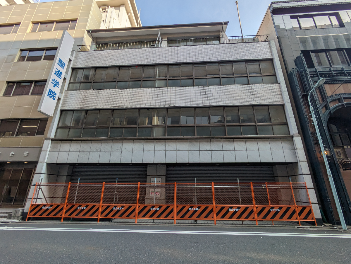 v20250918150711/fresh/building/J00100393769_1