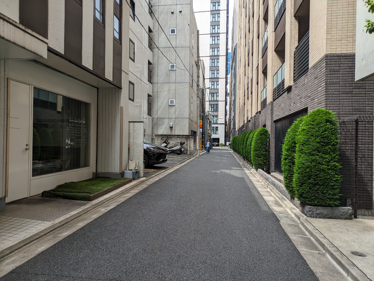 v20250918150711/fresh/building/J00100402743_15
