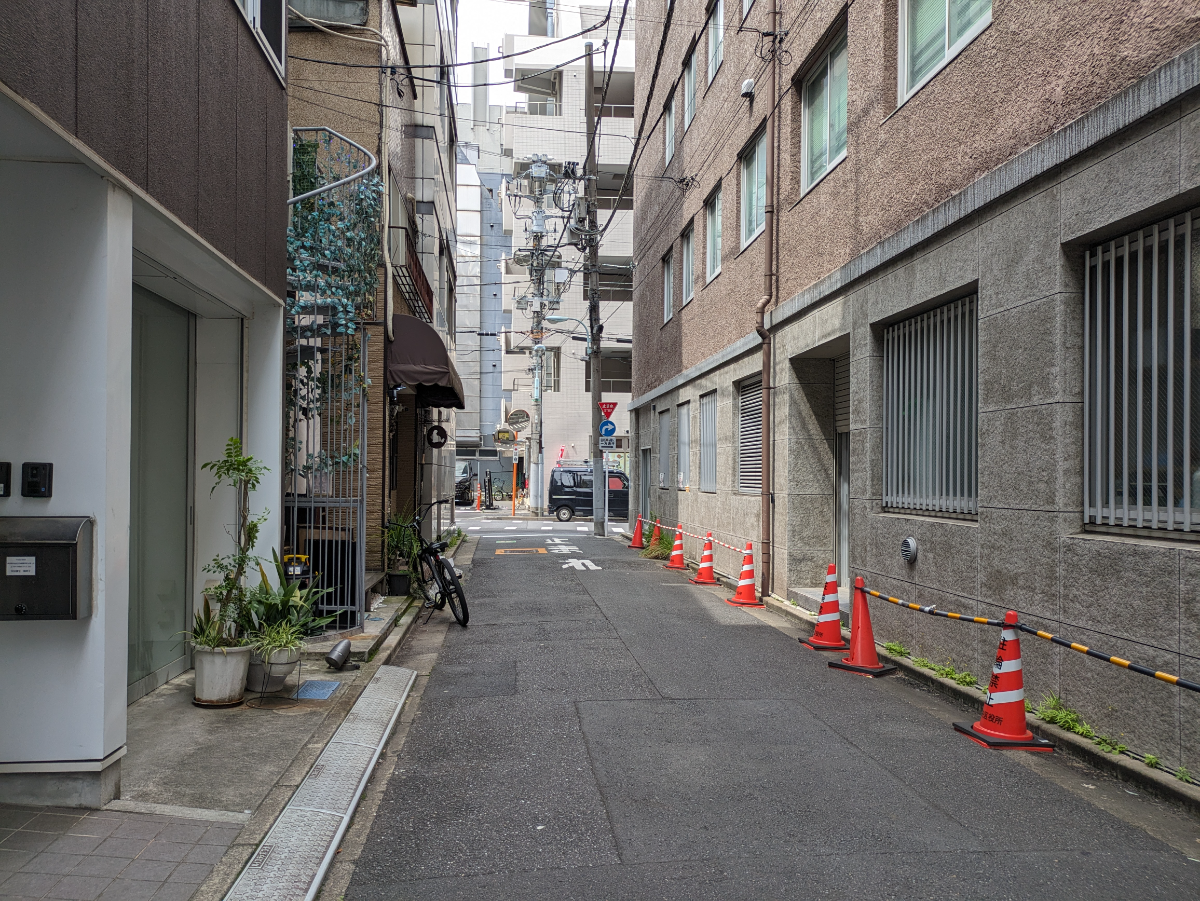 v20250918150711/fresh/building/J00100402826_14