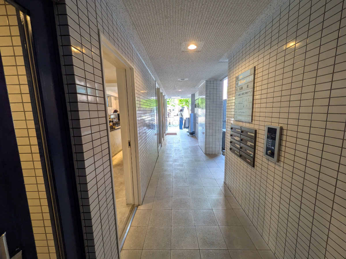 v20250918150711/fresh/building/J00100405286_10