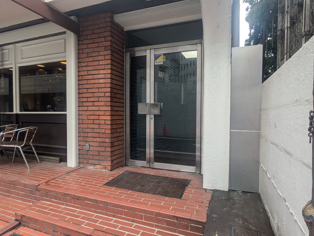 v20250918150711/fresh/building/J00100413586_3