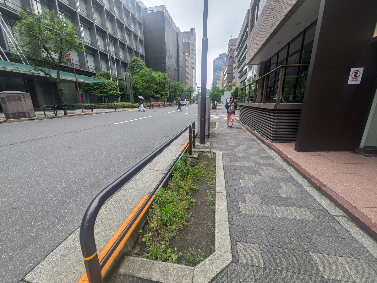 v20250918150711/fresh/building/J00100418236_13
