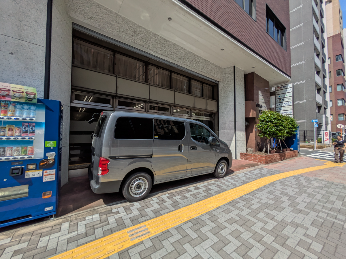 v20250919150704/fresh/building/J00100361415_13