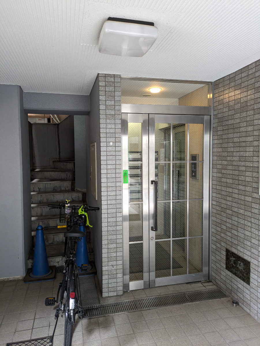 v20250919150704/fresh/building/J00100362444_12