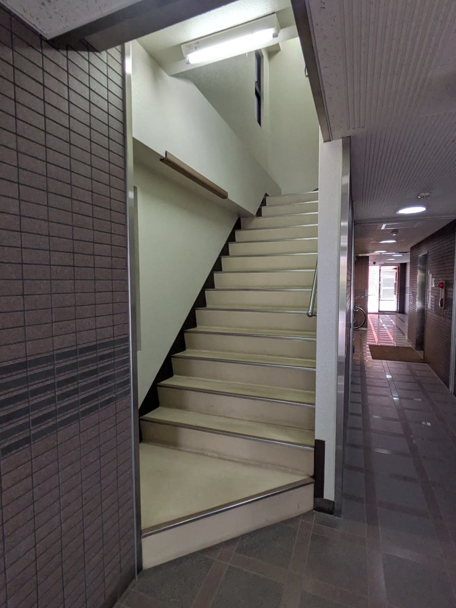 v20250919150704/fresh/building/J00100372900_16