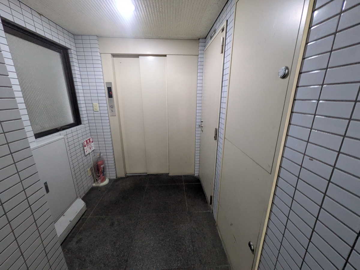 v20250919150704/fresh/building/J00100373222_4