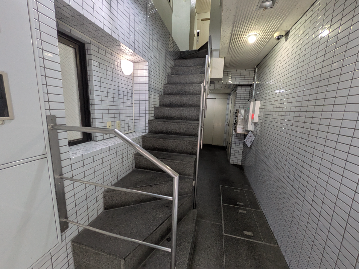 v20250919150704/fresh/building/J00100373222_7