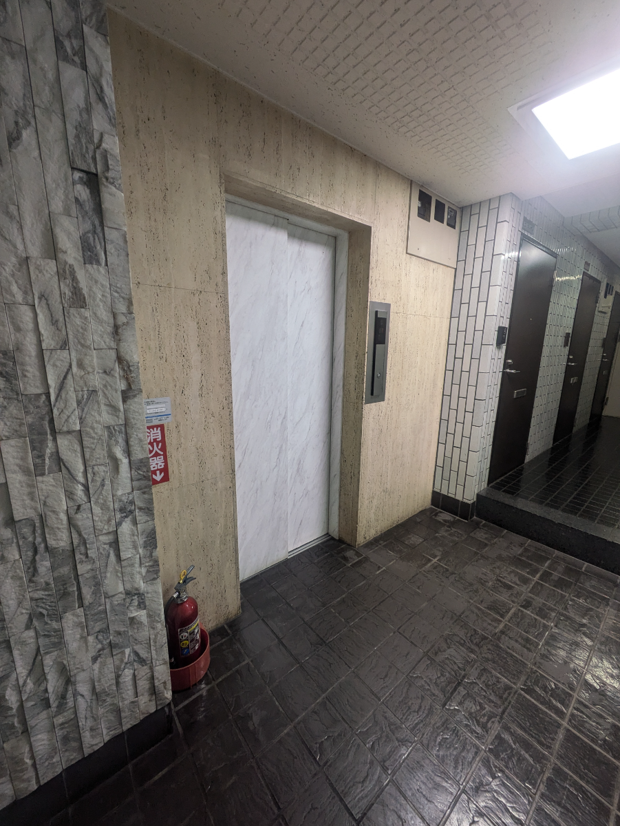 v20250919150704/fresh/building/J00100377015_4