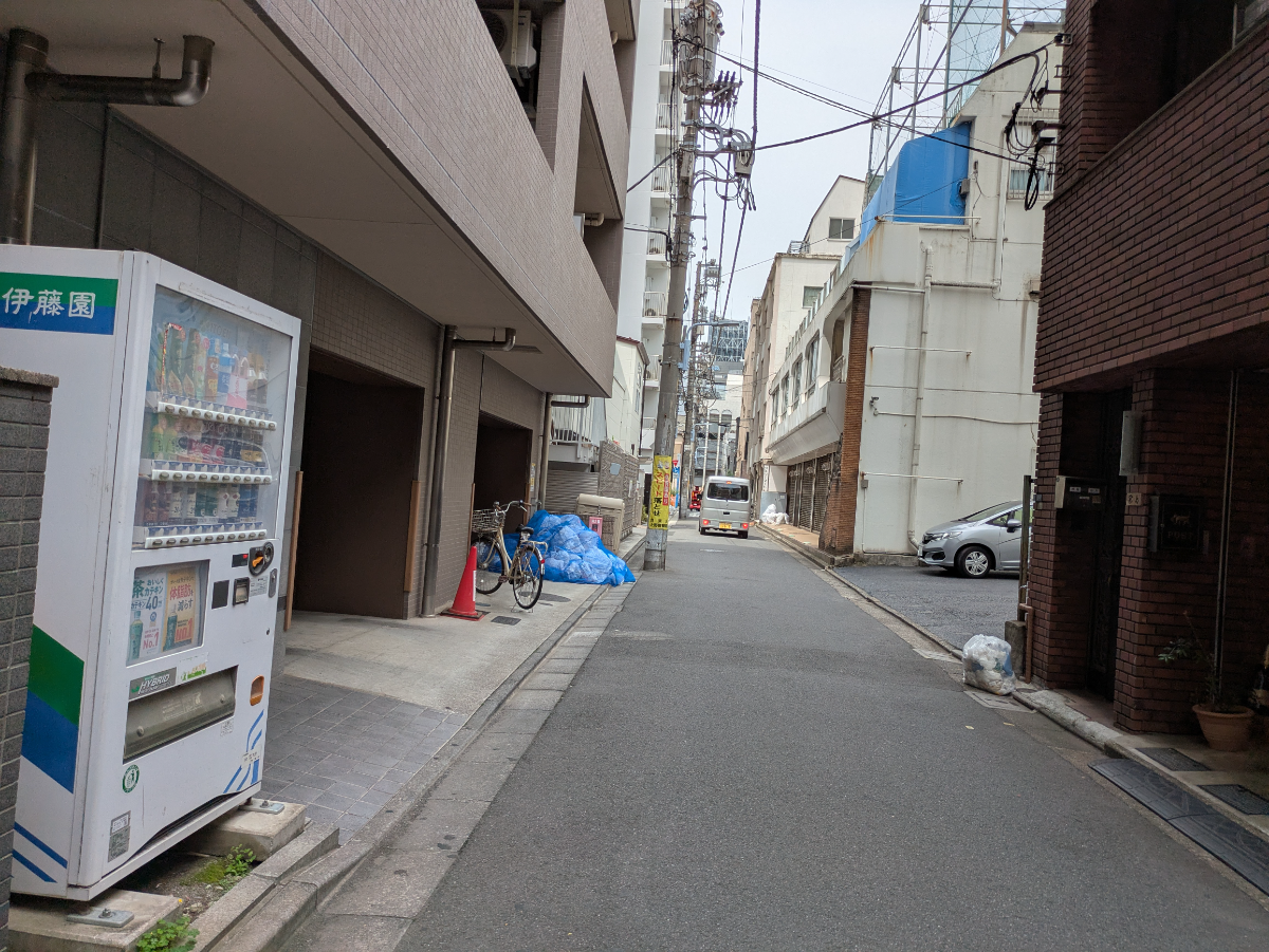 v20250919150704/fresh/building/J00100379267_13