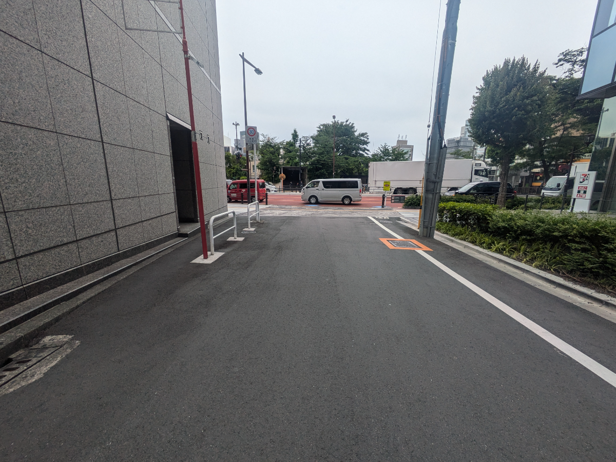 v20250919150704/fresh/building/J00100383610_12