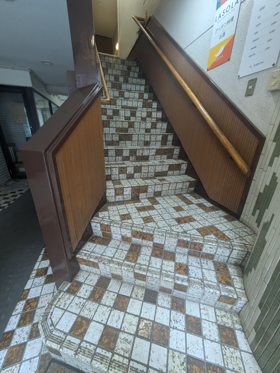 v20250919150704/fresh/building/J00100384143_4