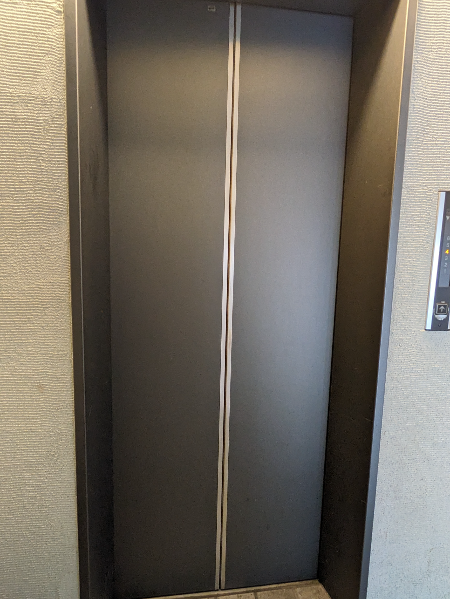 v20250919150704/fresh/building/J00100390053_4