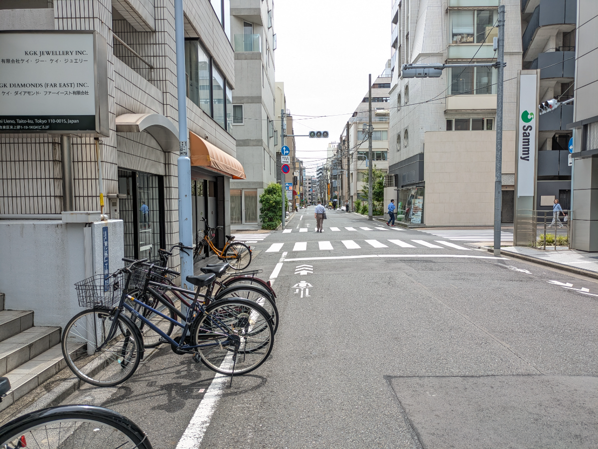 v20250919150704/fresh/building/J00100393987_13