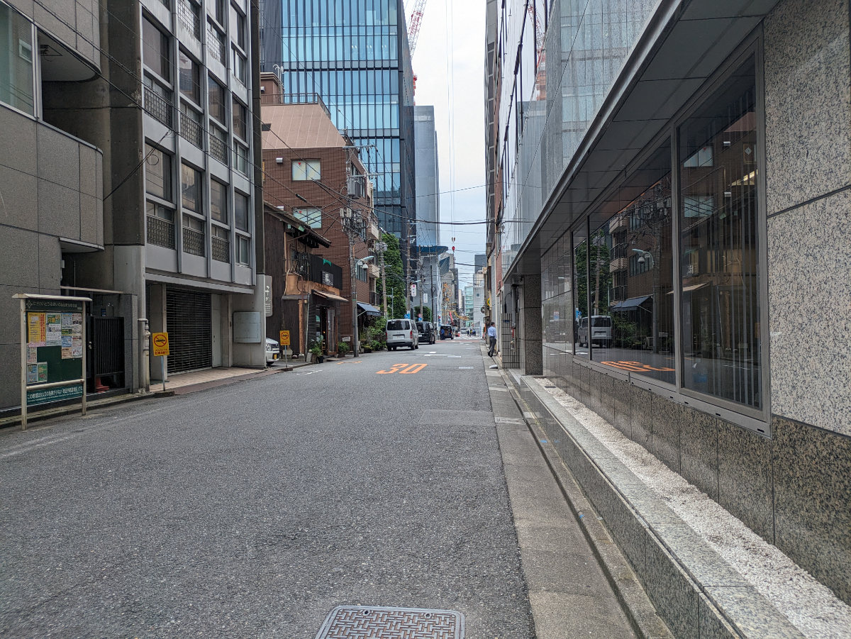v20250919150704/fresh/building/J00100403076_12