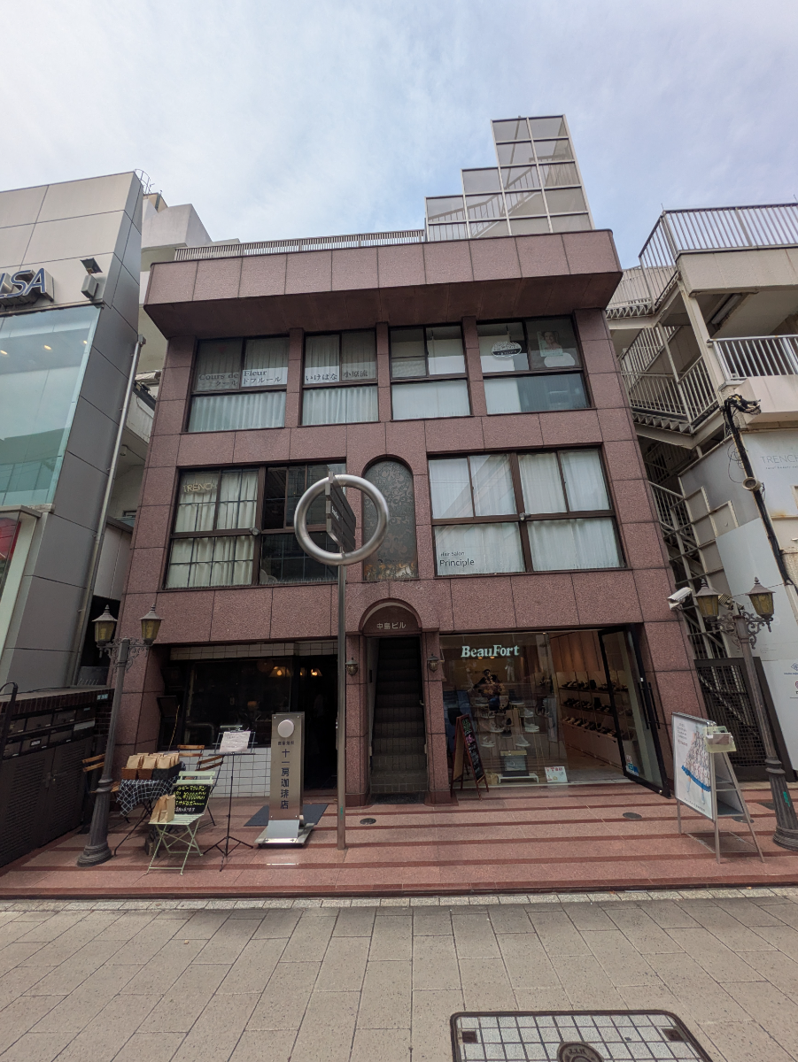 v20250919150704/fresh/building/J00100418558_1
