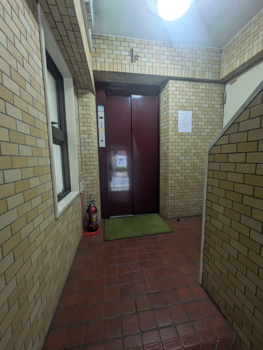 v20250919150704/fresh/building/J00100442063_4