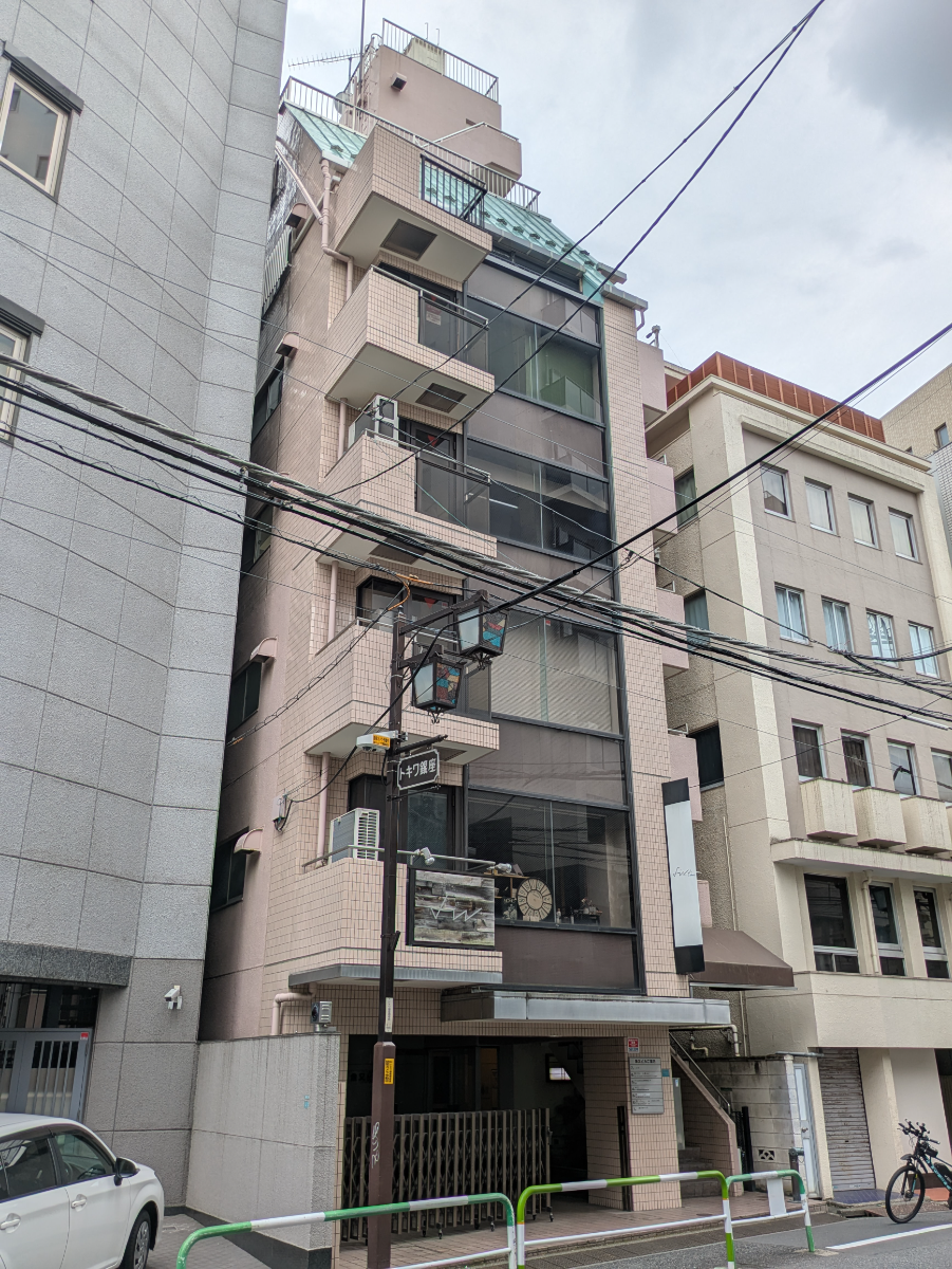 v20250920150703/fresh/building/J00100369785_5