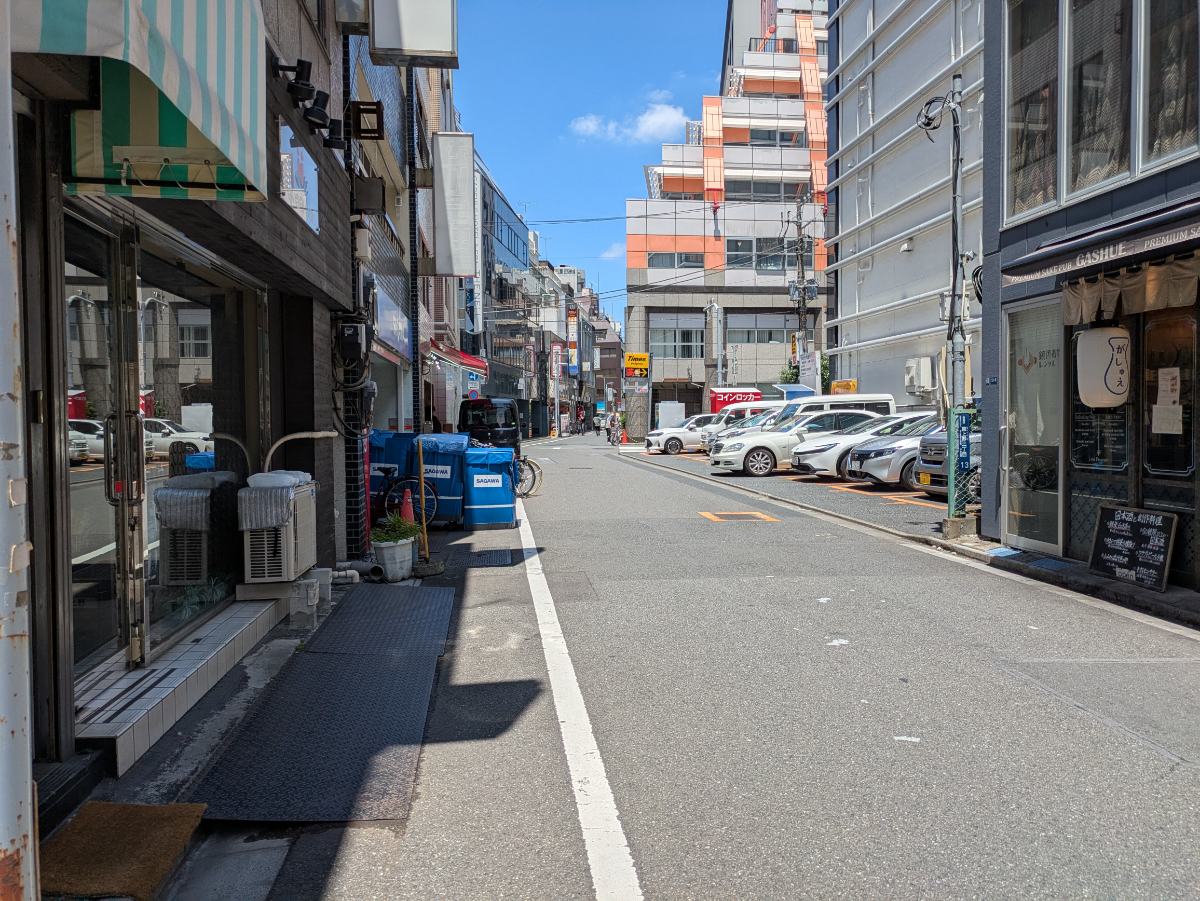 v20250920150703/fresh/building/J00100370238_14