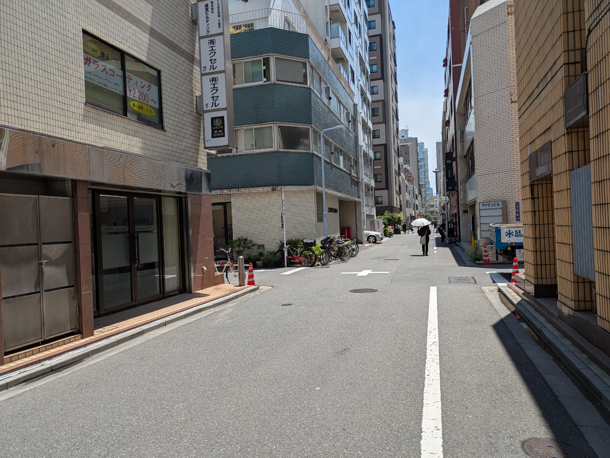 v20250920150703/fresh/building/J00100370238_2