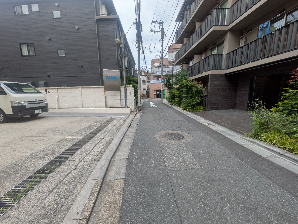 v20250920150703/fresh/building/J00100371037_2