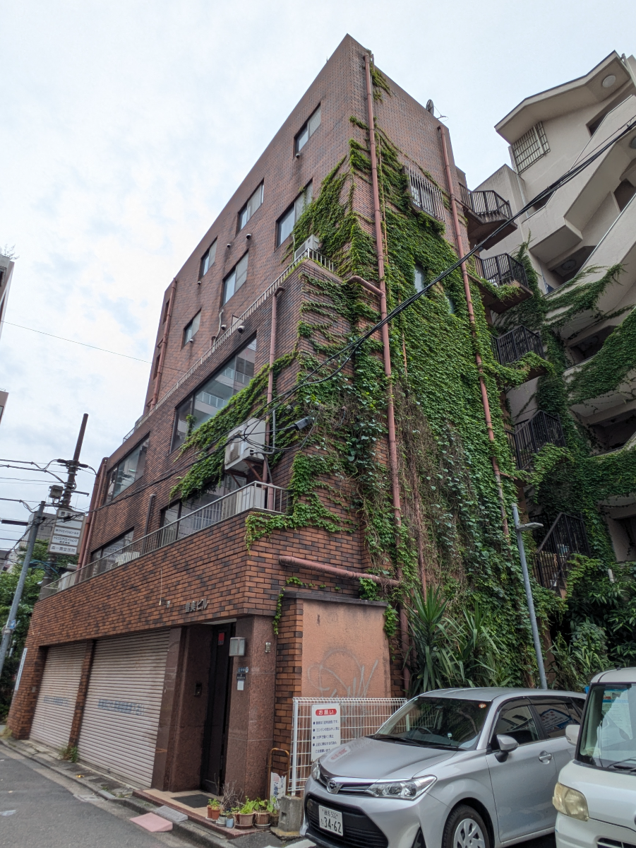 v20250920150703/fresh/building/J00100372036_10