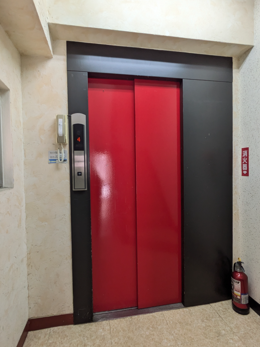 v20250920150703/fresh/building/J00100373187_4