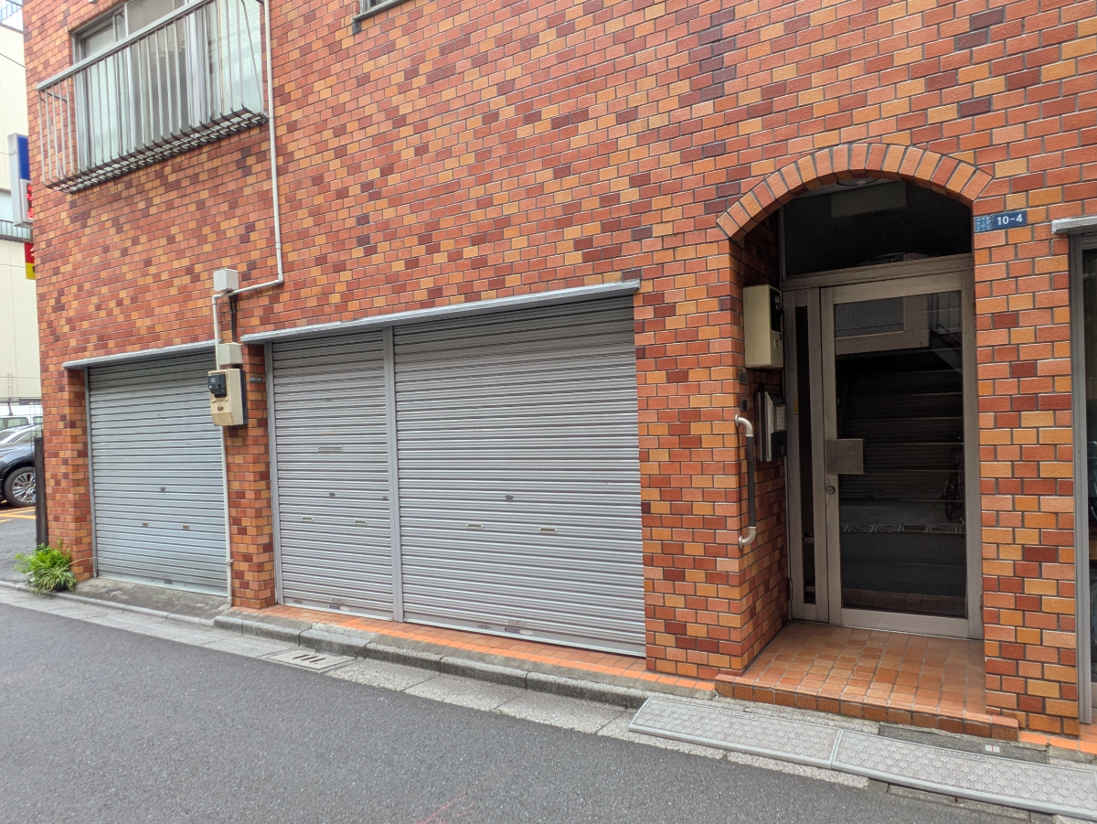 v20250920150703/fresh/building/J00100373408_12