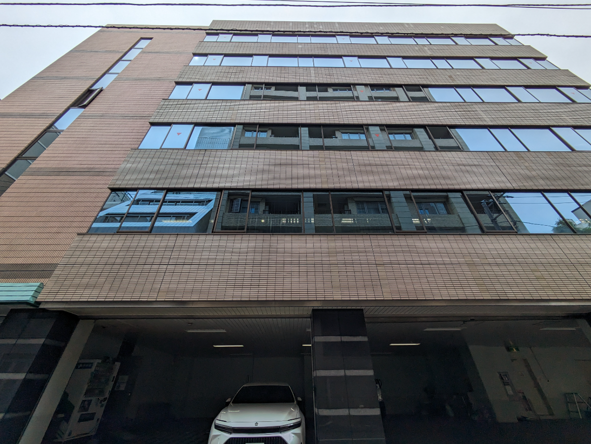 v20250920150703/fresh/building/J00100380978_6