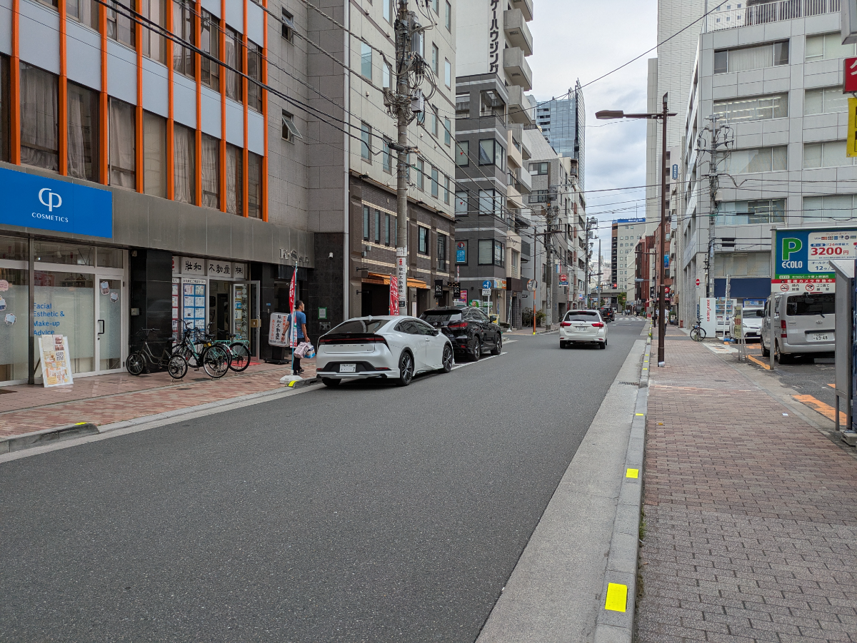 v20250920150703/fresh/building/J00100382070_17