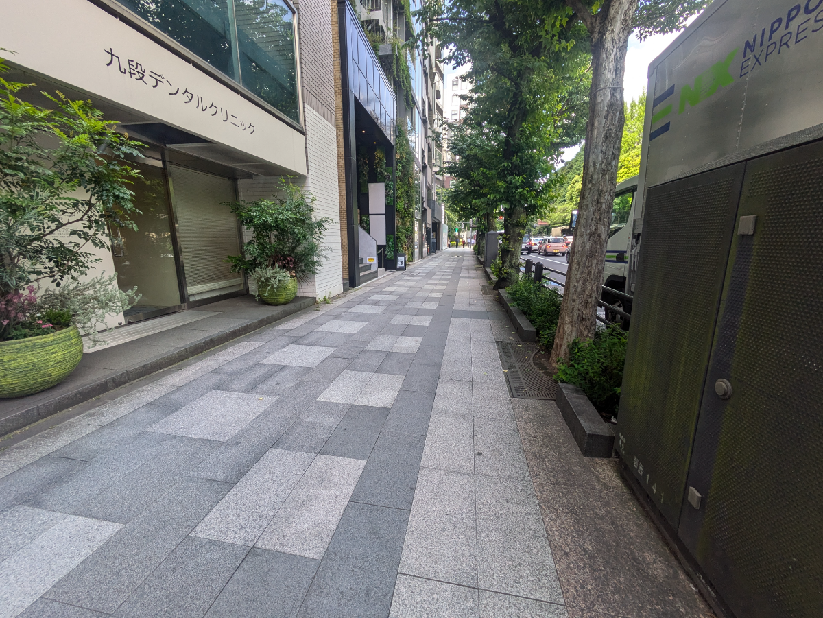 v20250920150703/fresh/building/J00100384194_2