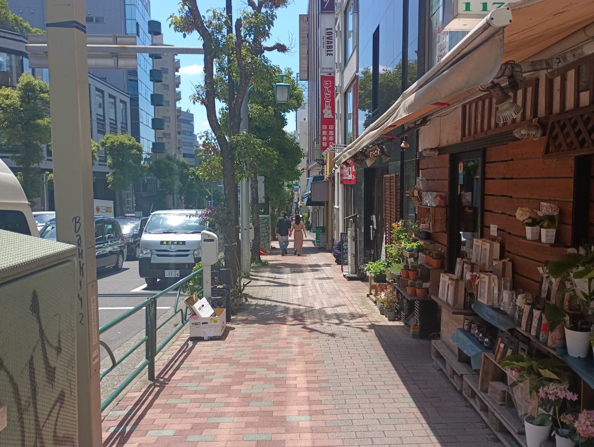 v20250920150703/fresh/building/J00100386589_8