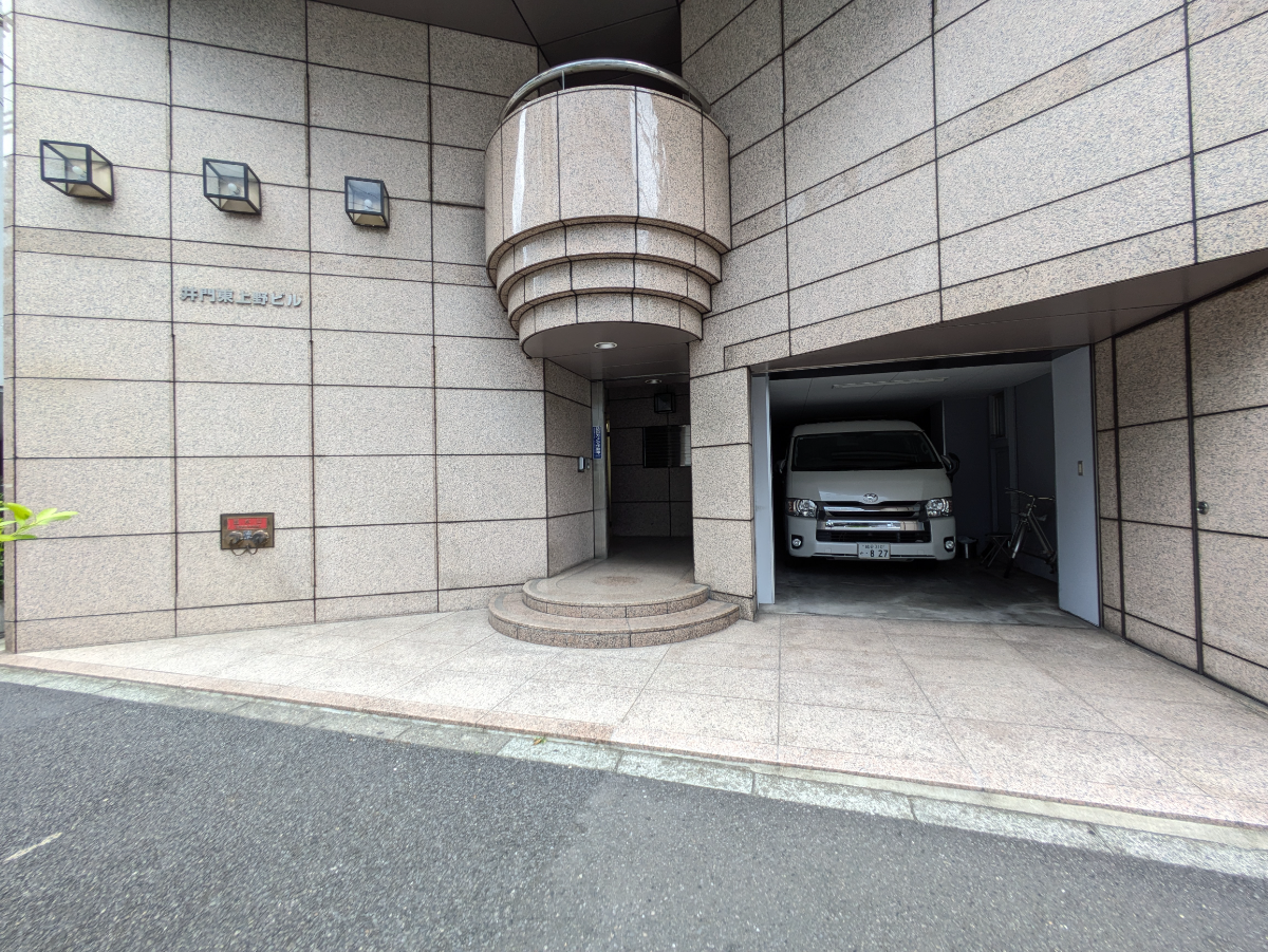 v20250920150703/fresh/building/J00100389368_15