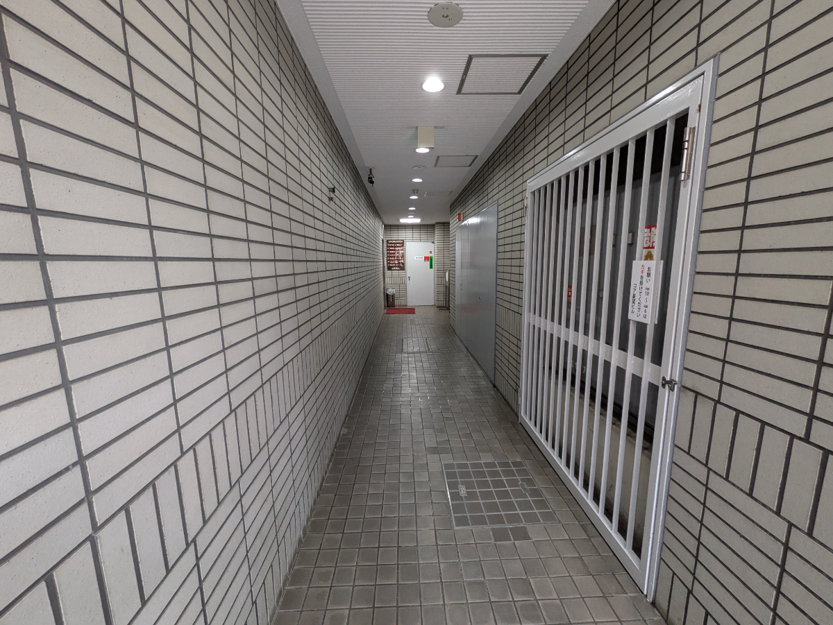 v20250920150703/fresh/building/J00100390822_16
