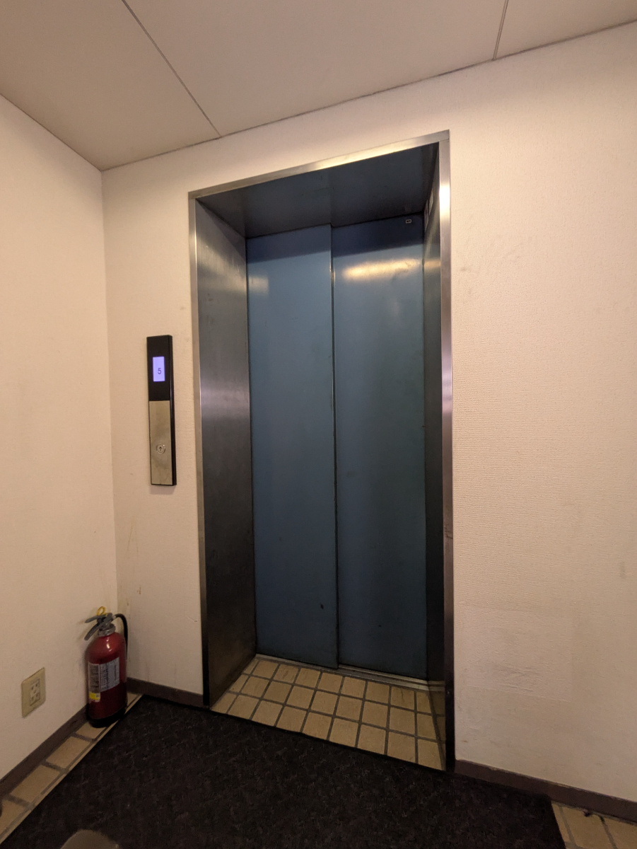 v20250920150703/fresh/building/J00100397903_4