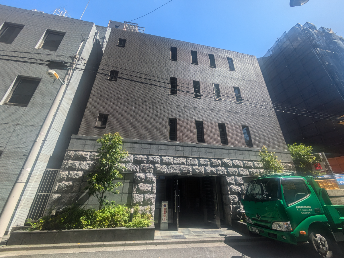 v20250920150703/fresh/building/J00100405102_6