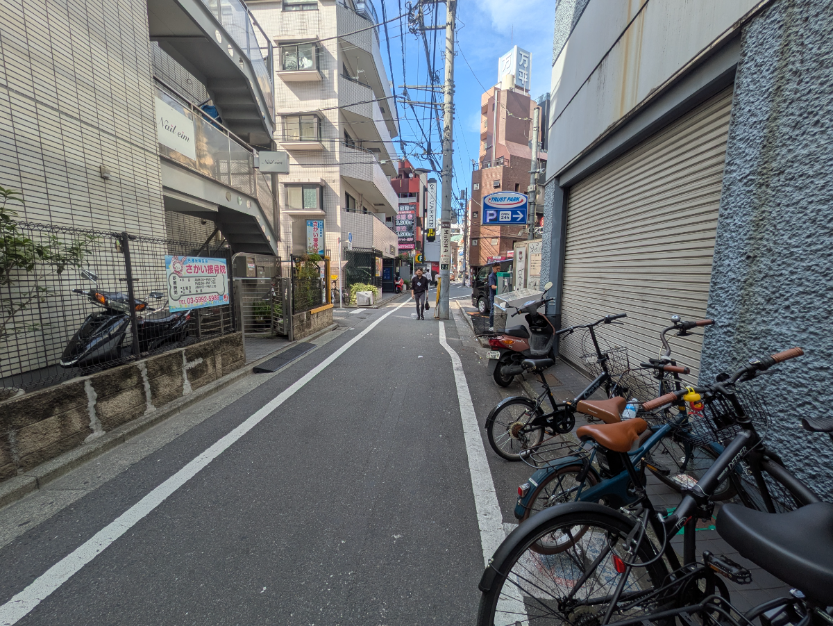 v20250920150703/fresh/building/J00100405335_10