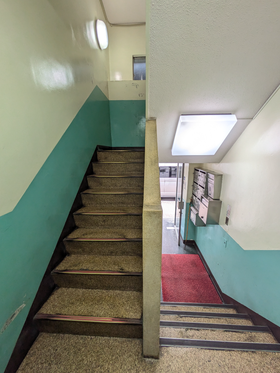 v20250920150703/fresh/building/J00100415694_16