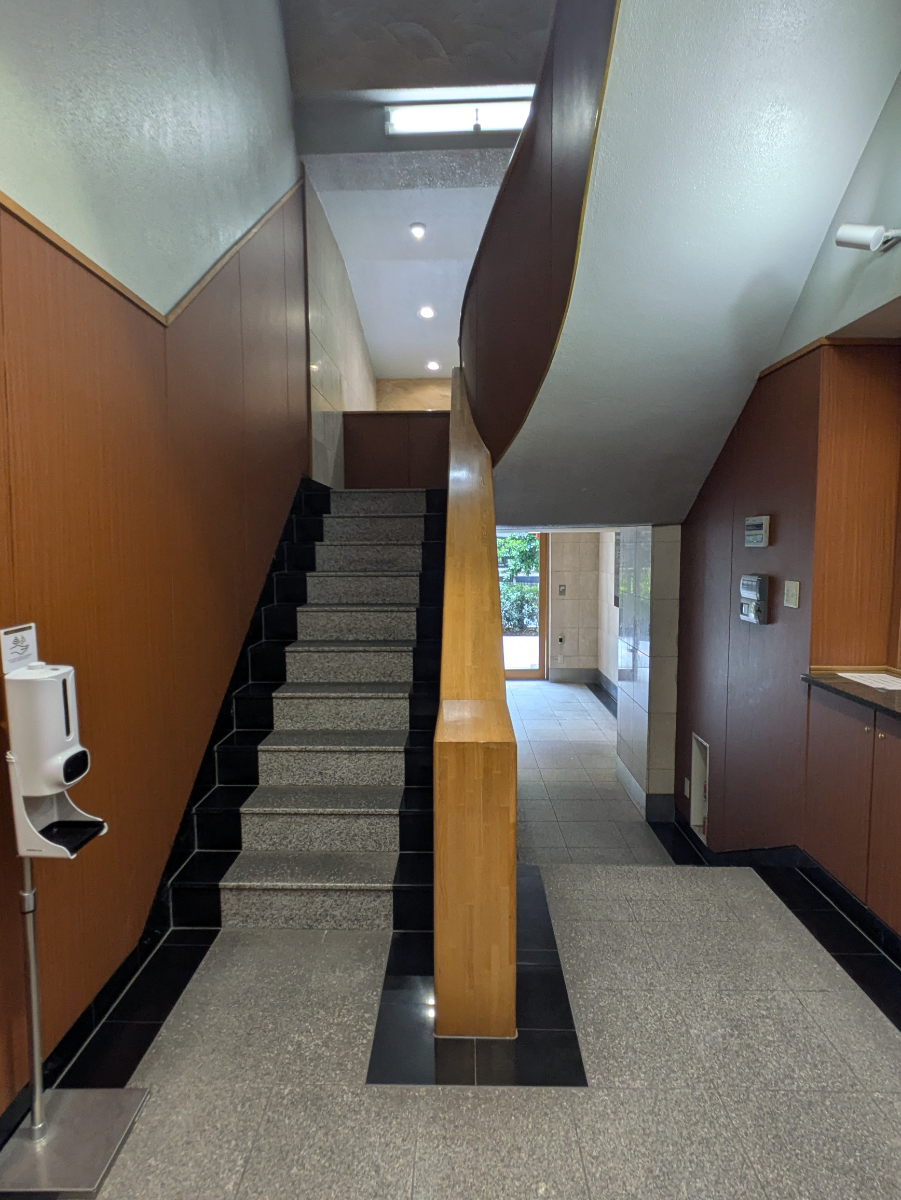 v20250922150703/fresh/building/J00100372930_12