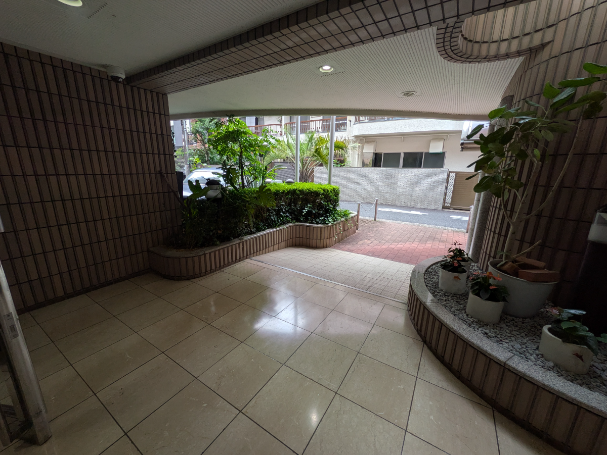 v20250922150703/fresh/building/J00100378870_10