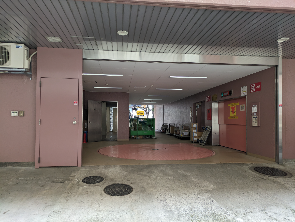 v20250922150703/fresh/building/J00100386107_9